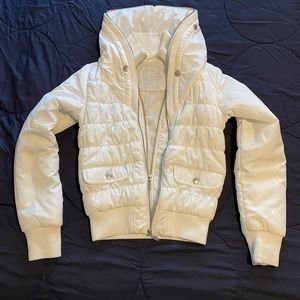 Guess Puffed White Jacket